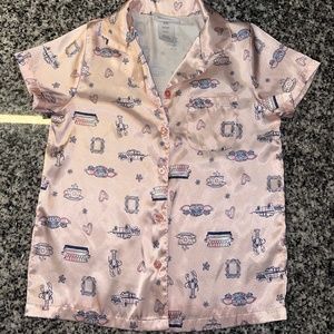 GIrl's "Friends" Pink PJ top~ Size L 10-12